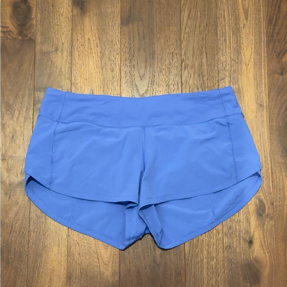 Lululemon Athletica-Speed Up Shorts- size 6